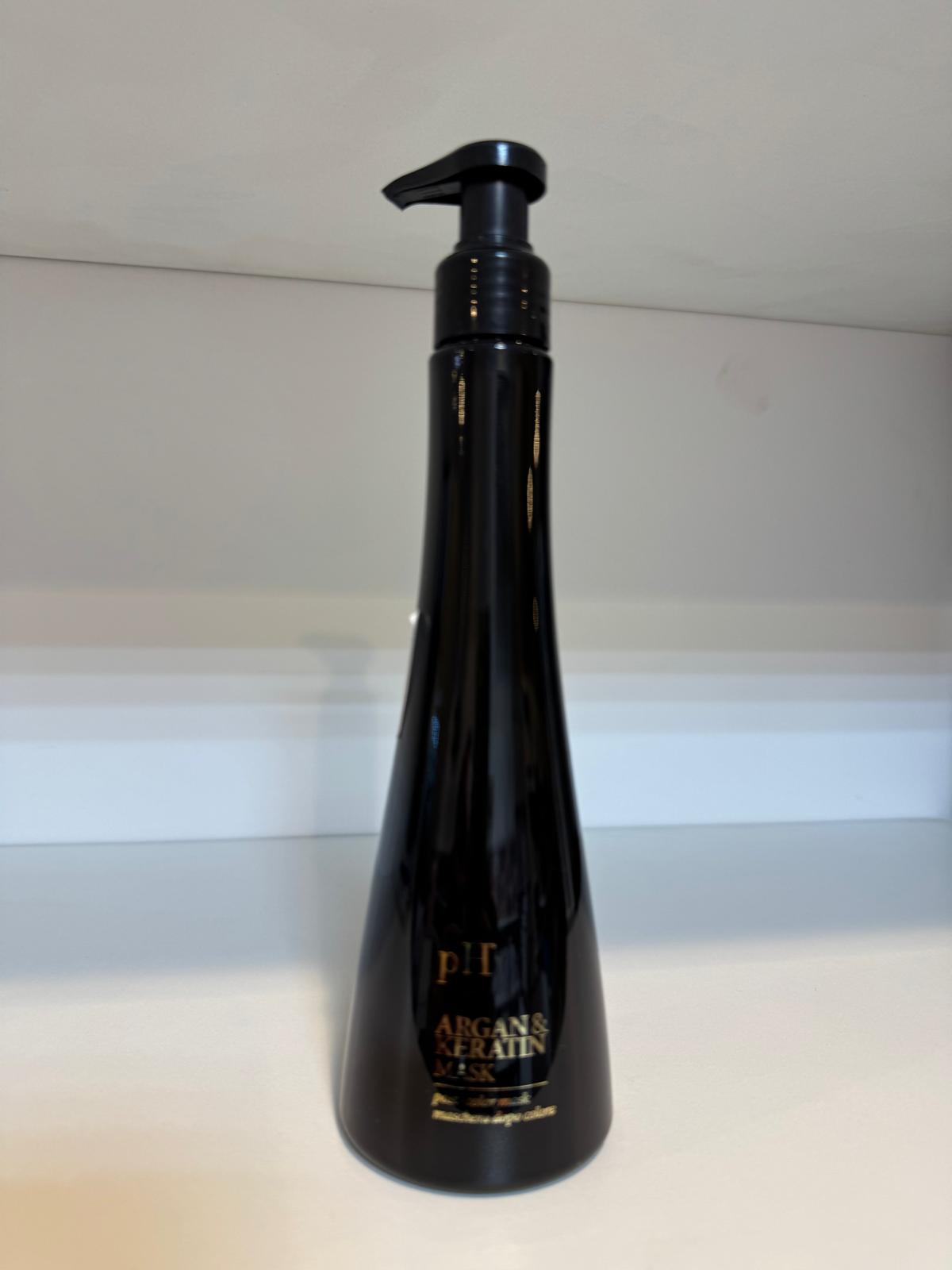 شامبو الكيراتين والأرغان الإيطالي الفاخر – حماية اللون ونعومة حريرية (250 مل)