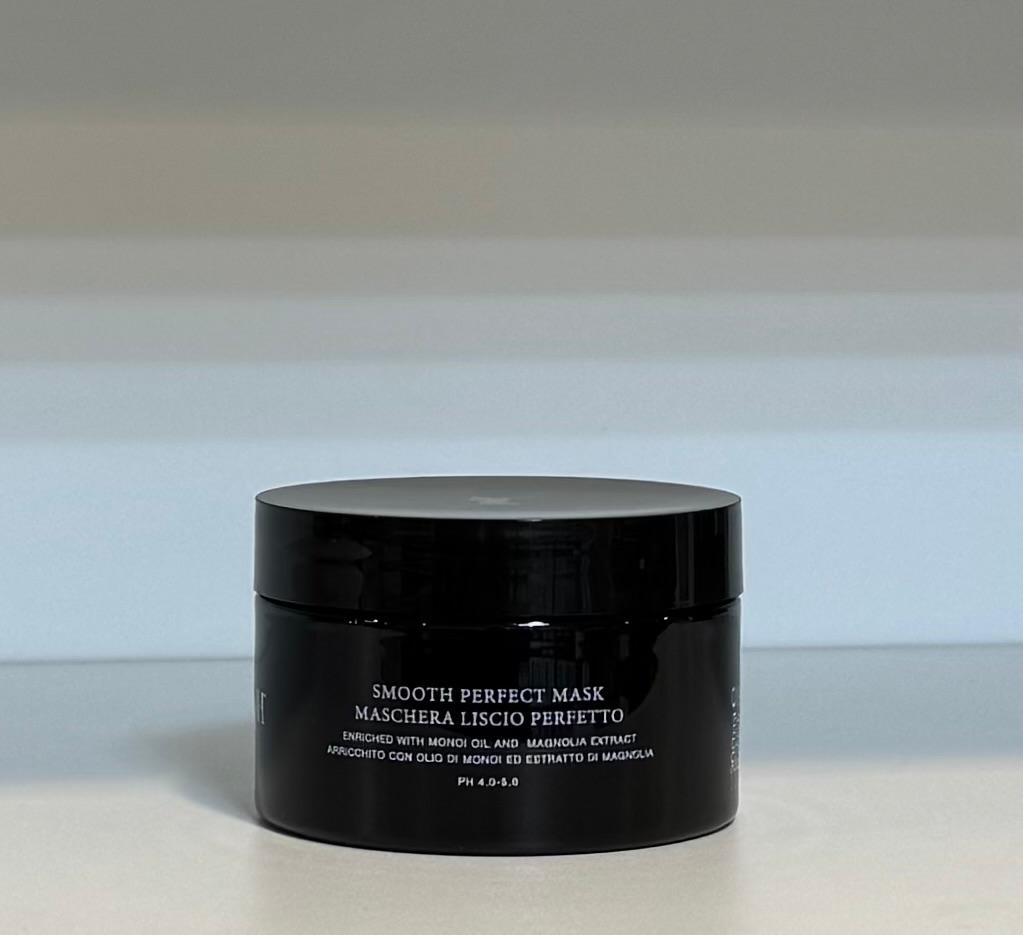 ماسك Smooth Perfect الإيطالي من pH – تنعيم احترافي وسيطرة كاملة على تطاير الشعر